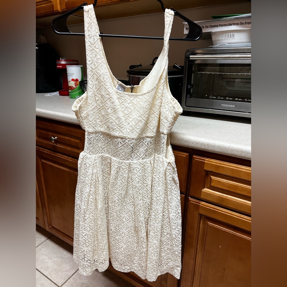 Empyre White Mini-Dress with Lace Midriff
